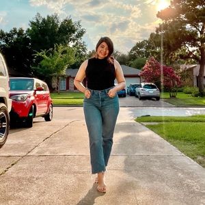 Levi’s ankle Wedgie Jeans Size 31